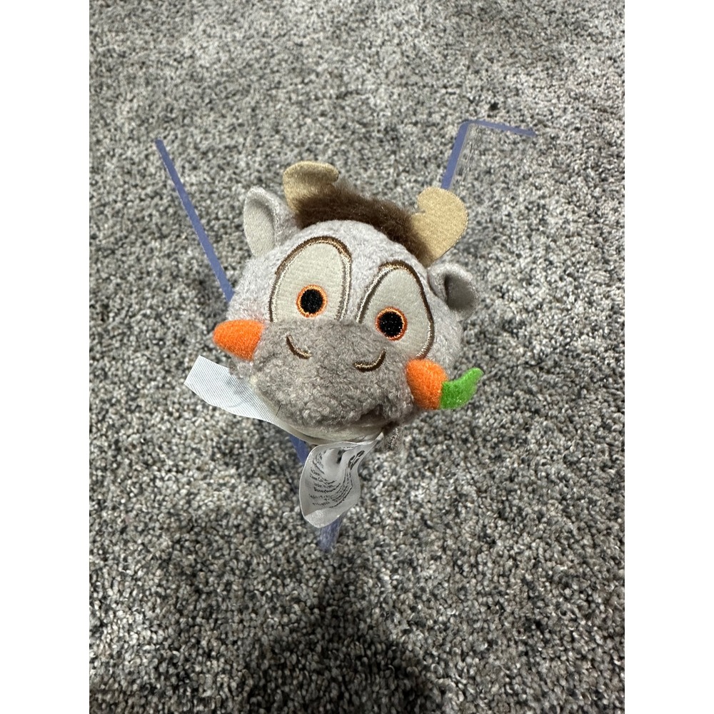 Disney Store Frozen‎ Sven Reindeer Mini Tsum Tsum Plush with Carrot